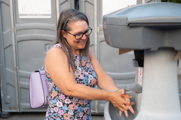 Best Porta potty delivery and setup  in Nowata, OK